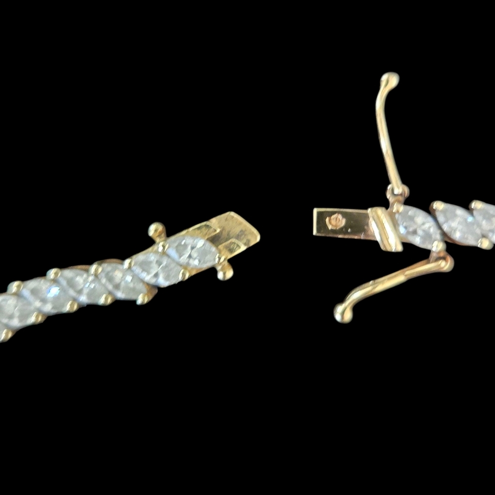 14K Gold Tennis Bracelet - Picture 5 of 6